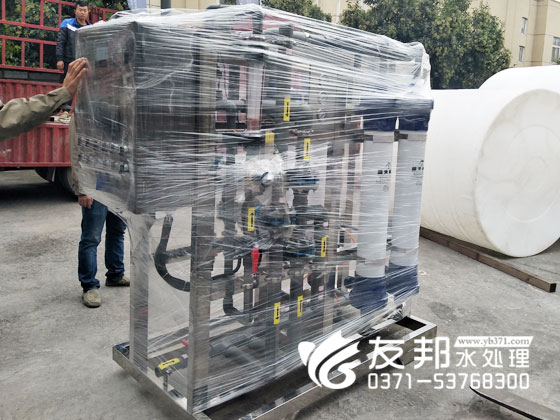 4只超濾，0.5噸純凈水設(shè)備9.jpg
